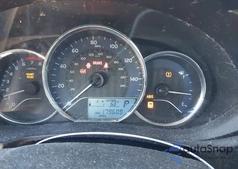 2016 Toyota Corolla Le z USA, uszkodzony, nr VIN 2T1BURHE4GC668093